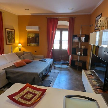 Luxury Home Bosa Apartment Luaran gambar