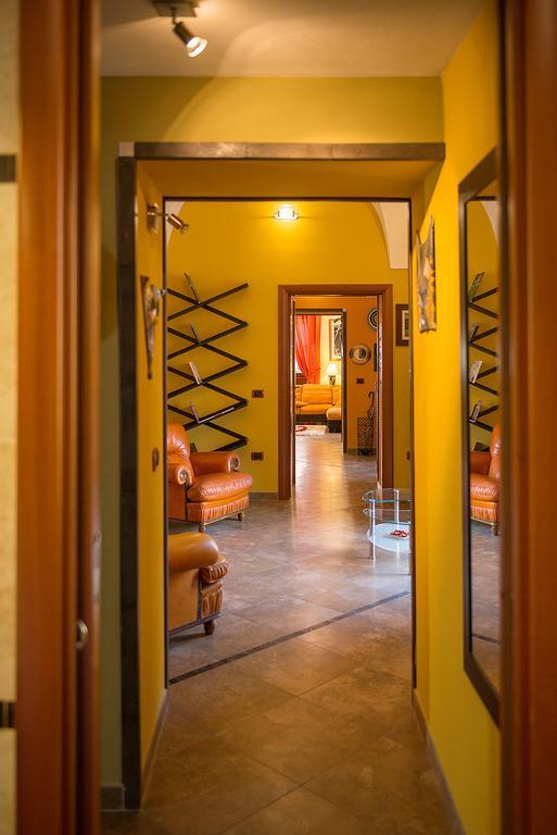 Luxury Home Bosa Apartment Luaran gambar
